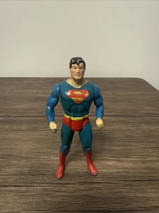 Vintage 1984 Kenner DC Comics Super Powers SUPERMAN Action Figure No Cape - Picture 1 of 6