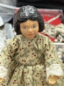 Robert Raikes 3 Zoll Vintage Holz Itty Bitty Hitty Puppe 246/500 - Bild 1 von 9