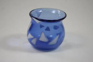 AUSTRALIAN STUDIO ART GLASS SMALL SMALL VASE BLUE VASE SIGNED PHILL 80 - Picture 1 of 8