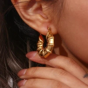 18 Karat Gold Bambus Ohrring, Damen Alltag Ohrringe, Gold Reifen Ohrring - Bild 1 von 4