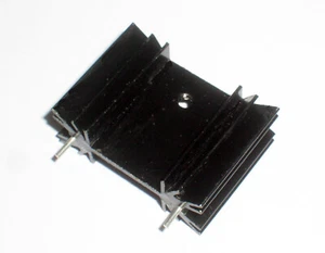 20pcs Transistors TO-220 Aluminum Heat Sink 25X34X12mm - Picture 1 of 3