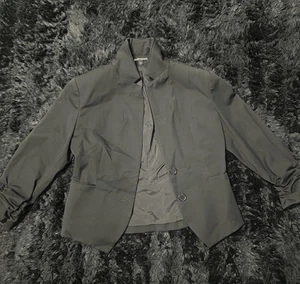 Black cropped blazer from Express. Size S With ruched 3/4 sleeves - Picture 1 of 5