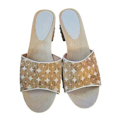 Sigerson Morrison Sz 8 Akira Beige Canvas Clogs Wooden Platform Mule Studs - Image 1 of 4