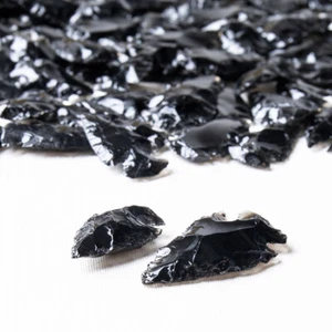 1-10 Pcs Arrowhead 3-5cm Black Obsidian Natural Crystal Necklace Reiki Pendant - Picture 1 of 4