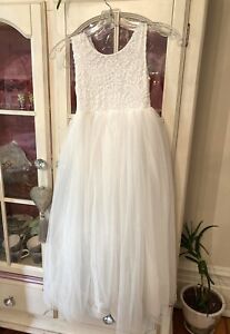 2Bunnies Dress White Size 7/8 Long Sleeveless Wedding Party princess