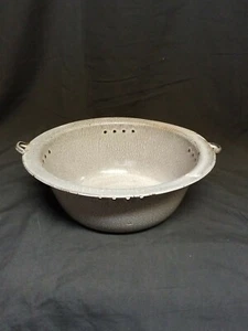 Vtg. Gray Granite Ware/Enamel Ware Colander/Strainer Steamer w/2 Small Handles - Picture 1 of 6