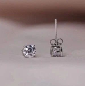 1 Pair S925 4mm Moissanite Earrings Prong Sterling Silver Minimalist - Picture 1 of 2