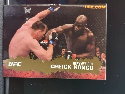 Cheick Kongo #15 2009 Topps UFC Round 2 Thick Gold Parallel - Image 1 of 2