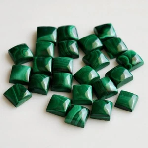 Piedras preciosas sueltas calibradas naturales cabujón cuadrado de malaquita de 10 mm a 20 mm 5 piezas - Imagen 1 de 4