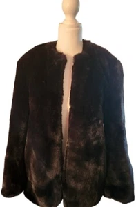 Gap Women's Faux Fur Winter Coat Jacket XS COLOR**BLACK**NWOT - Picture 1 of 8