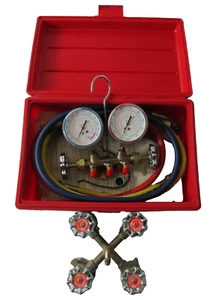 Robinair Manifold Gauge Set Hoses 4 Valve Mixing Stems HVAC Kit Vintage w/Case - Foto 1 di 10