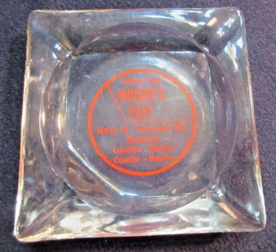 Cenicero publicitario robado de Wright's Café Fennimore Wisconsin vidrio 3,5" Foto 1 de 3