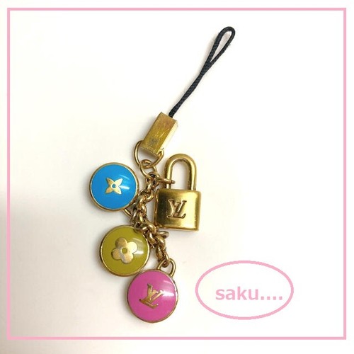 LOUIS VUITTON（LV） LOUIS VUITTON Borsa Cinturino Ciondolo Portachiavi Anello Catena AUTENTICO TELEFONO PASTILLES LV 72