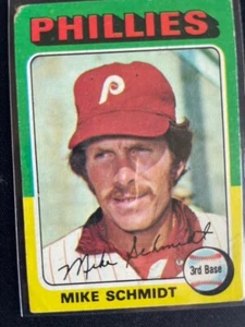 1975 Topps  # 70 Mike Schmidt PHILLIES HOF - Picture 1 of 2
