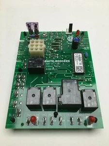 White-Rodgers Goodman B18099-13 Furnace Control Board 50T35-730 used #V29 - Picture 1 of 4