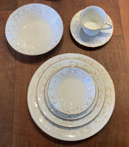 Vintage Noritake China From Japan “Duetto” SIX (7-piece) Place Settings *NEW* - Picture 1 of 22