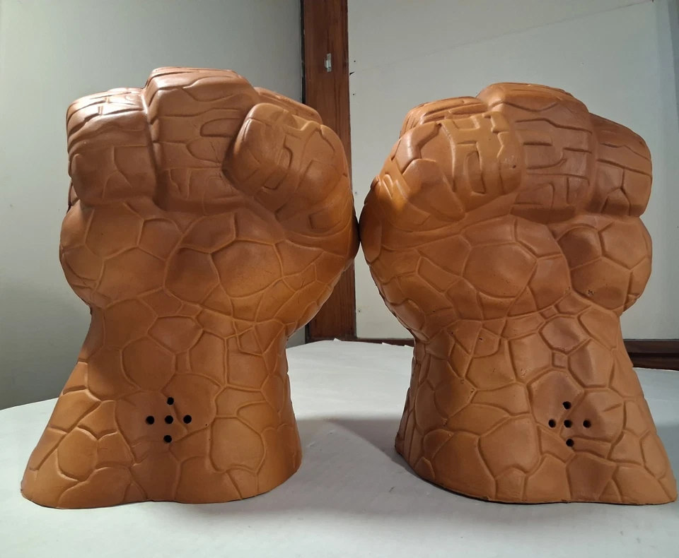 Marvel Fantastic Four Electronic Thing Hands 2004 puños de espuma sonidos funcionales Foto 1 de 4