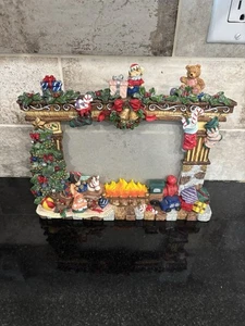 Weihnachten Bilderrahmen 5x7 Hartharz Zug, Spielzeug, Bär, Pferd, Kamin - Bild 1 von 8