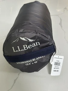 L.L. Manta Bean Stowaway azul marino brillante 42"x75,5" - Imagen 1 de 4