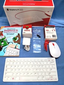 Raspberry Pi 400 Kit Broadcom BCM2711 1.8ghz,4GB US layout 32GB SD Keyboard - Afbeelding 1 van 3
