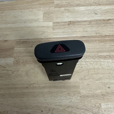 Interruptor intermitente luces de peligro de emergencia Volvo V70 S70 C70 1998 1999 2000 OEM Foto 1 de 3