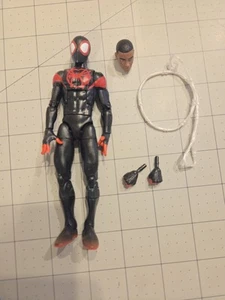 Marvel Legends Miles Morales lose aus 2er Pack ins Spiderverse - Bild 1 von 9