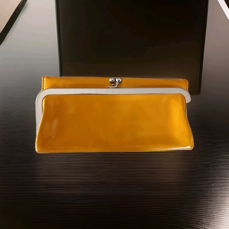 Cartera sin asas Hobo International Rachel de cuero para mujer vintage amarilla beso  Foto 1 de 4