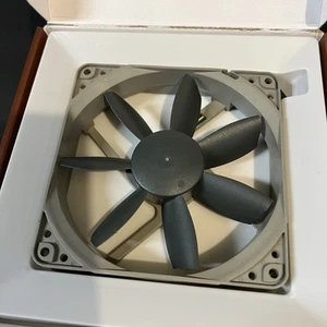 Noctua NF-S12B redux-1200 PWM, 4-Pin, 1200 RPM (120mm, Grey) - Afbeelding 1 van 7