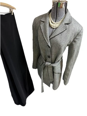Le Suit Pant Suit Size 16 Two Piece Set Modern Herringbone Bonus Belt Pockets - Image 1 of 4