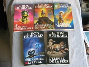 Très belle série de 5 livres SF de L.Ron Hubbard Mission Terre Tome 1 à 5 - Imagen 1 de 6
