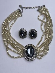 Necklace Earrings Set Rhinestone halo Grey Faceted Resin Crystal  FLAW
