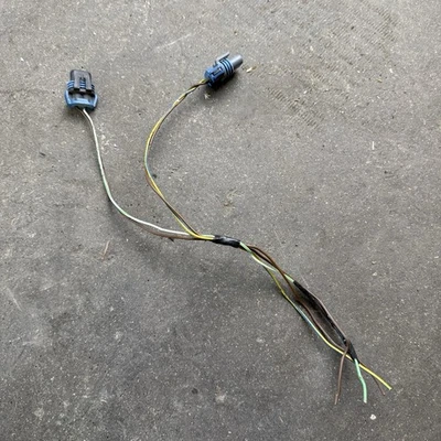 2x BMW E36 US headlight pigtail 325is 325i 318is 328i M3 head light - Image 1 of 4