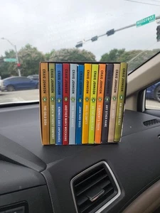 The Longmire Mystery Series Boxed Set Volumes 1 - Foto 1 di 4