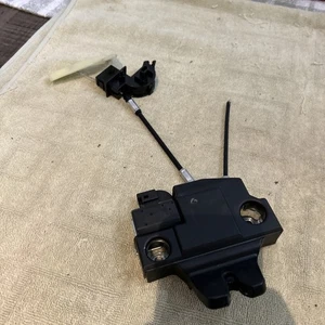 07-12 LEXUS ES350 TRUNK DECK LID HATCH LATCH LOCK ACTUATOR ASSEMBLY OEM - Picture 1 of 4