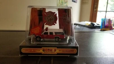 Code 3 Suburban - Los Angeles 12400 Battalion 15 1/64 new in box  - Image 1 of 4