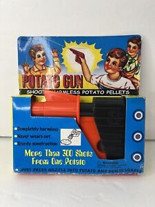 Potato Gun Classic Toy Gift Fun Gag Gift Silly Reloadable Spring Mechanism