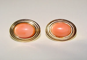 14K YELLOW GOLD OVAL CORAL Cabochon Stud VINTAGE EARRINGS 3.3G - Picture 1 of 5