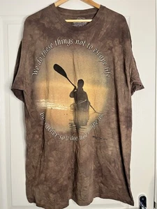 Camiseta Tie Dye The Mountain 2XL - Gráfico Puesta de Sol Canoa, Cita Naturaleza - Imagen 1 de 4