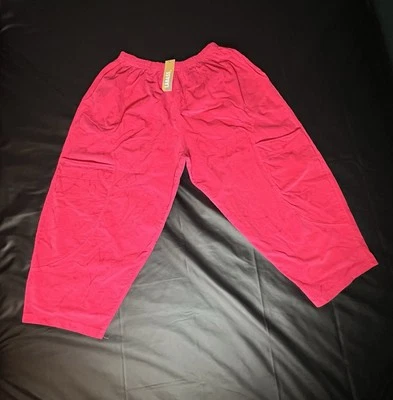LA BASS Lovely Corduroy Arty Oversized Balloon Trousers Fuschia pink  Size III - Image 1 of 4