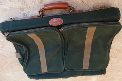 Bolso de ropa de lona TUMI Dakota de longitud completa con varios compartimentos con asa de cuero Foto 1 de 4