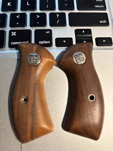 LLAMA  WOOD GRIPS  came off of .380 Mod III-A - Picture 1 of 3