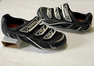Pearl Izumi  I-Beam Men,s Cycling Shoes US9/EU40 , Used - Picture 1 of 12