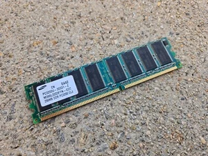 🥇 Samsung 256 MB DIMM 400 MHz DDR SDRAM Desktop Memory RAM M368L3223FTN-CCC - Picture 1 of 2