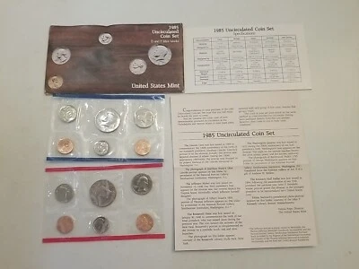 1985 P & D United States Mint Set Uncirculated  Original Government Packaging  - Image 1 of 4