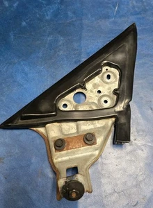 93-02 CAMARO FIREBIRD RH RIGHT MIRROR MOUNT DOOR GLASS WINDOW CHANNEL GUIDE SEAL - Picture 1 of 6