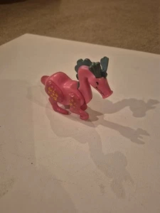 Vintage Fisher Price Pink Dragon #993 Little People Castle  - Bild 1 von 7