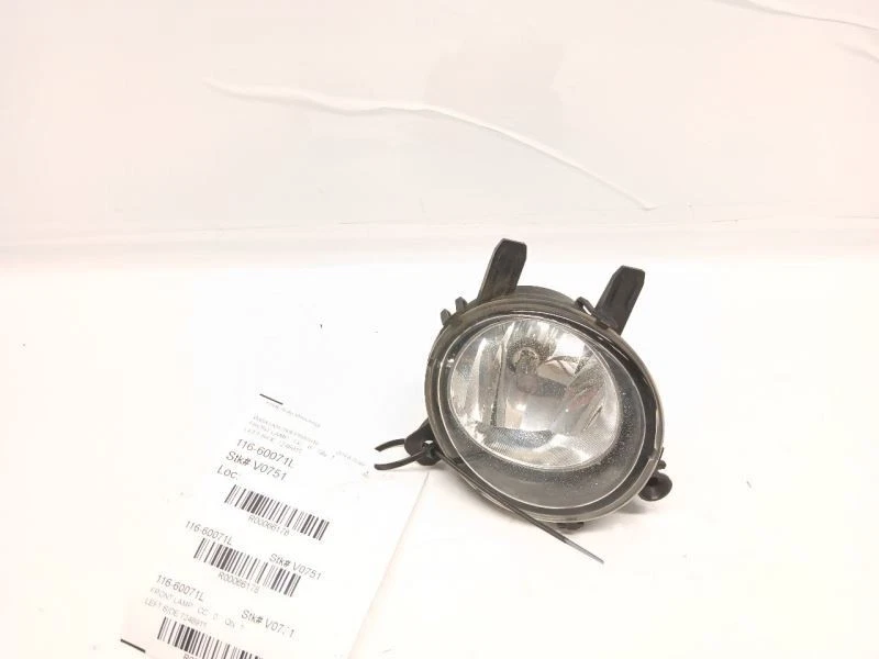 13-15 BMW F30 320i 328i farol de neblina esquerdo parachoque 63177248911 - Imagem 1 de 4