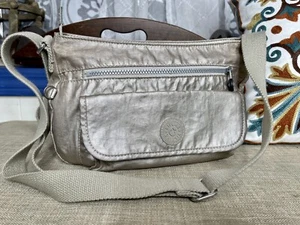 Kipling Shopper Tote Bag Metallic Gold Nylon Adjustable Strap Top Zip - Picture 1 of 6