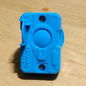 (Kunststoff Beyblade Old Generation Bases/Launcher blau - Bild 1 von 6