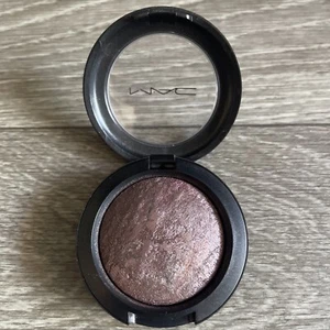 MAC Mineralize Eyeshadow *RARE FIND* (2g/0.07oz) NWOB-*VERY RARE* - Picture 1 of 4